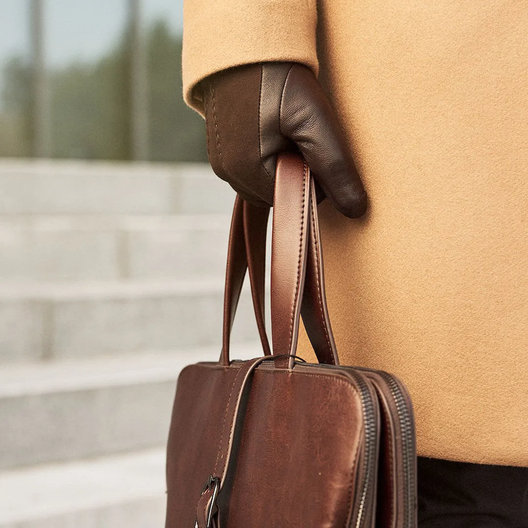 Elegant brown gloves for men