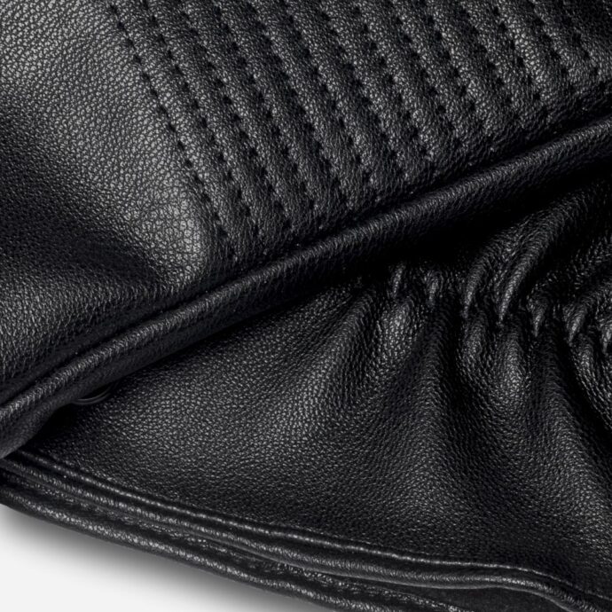 gants noirs