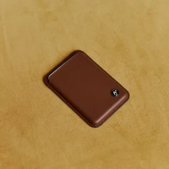 porte-cartes marron pour iPhone